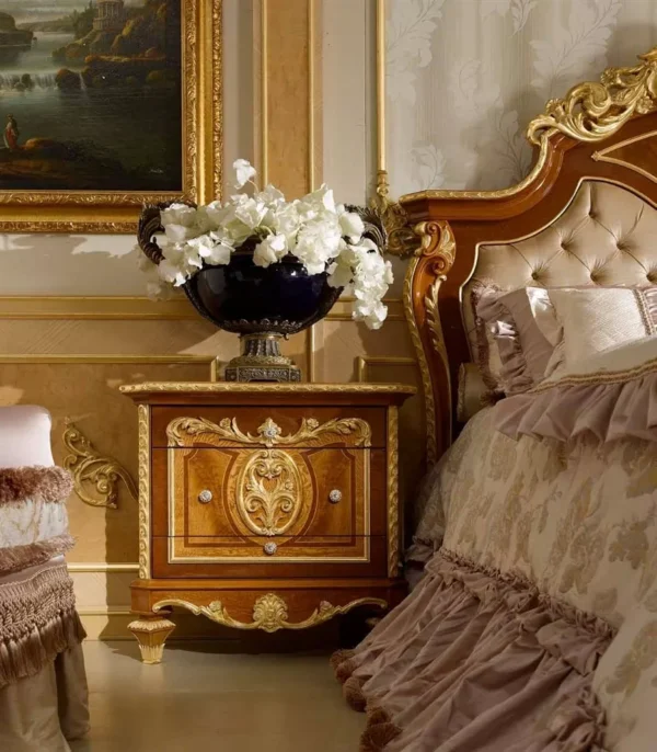 Classic Tufted And Crowned Headboard - Image 4